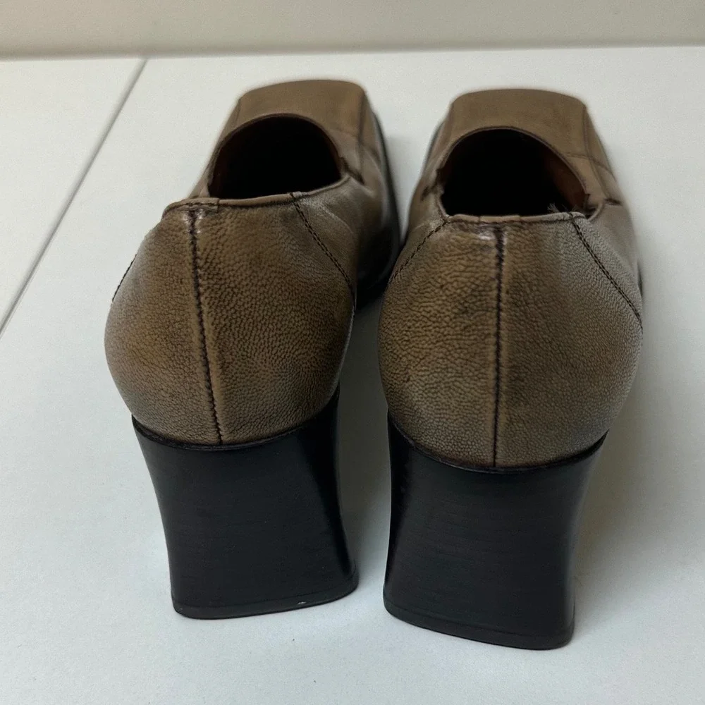 Vintage Naturalizer Womens 8M Taupe Leather Square Toe Block Heel Loafer Pumps